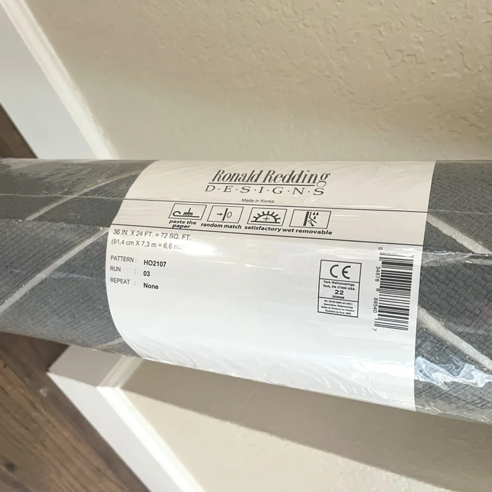 NWT Ronald Redding Wallpaper HO2107 Traveler Atelier Herringbone Gray 1 Bolt +